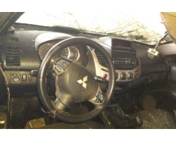 MITSUBISHI L200 CR KASA ÇIKMA KOMPLE GÖĞÜS