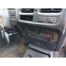 Nissan Pick-Up D22 Çıkma Klima Kontrol Paneli