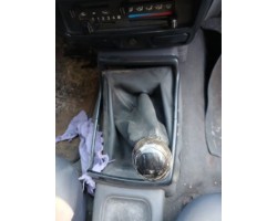 Nissan Pick-Up D22 Çıkma Vites Kulesi