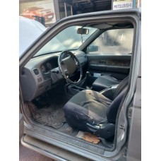 Nissan Pick-Up D22 Çıkma Ön Koltuklar