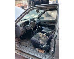 Nissan Pick-Up D22 Çıkma Ön Koltuklar